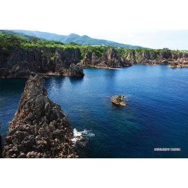 【メーカー取寄】300-326 300Pジグソー シリーズ日本の都市8 新潟県佐渡市「尖閣湾」