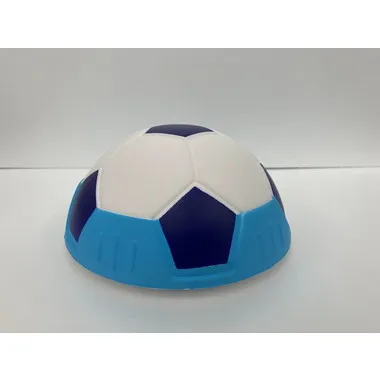 AJP-11 フロアーでサッカー
