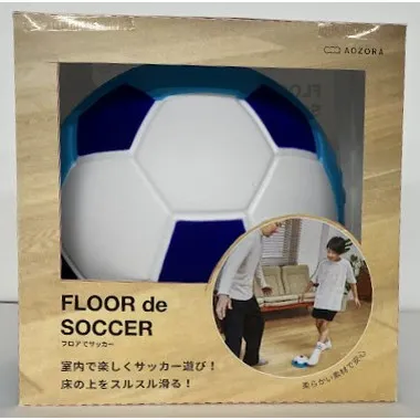 AJP-11 フロアーでサッカー