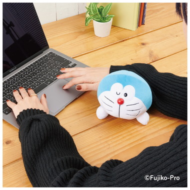 【メーカー取寄】もふもふ★うでまくら　①ドラえもん