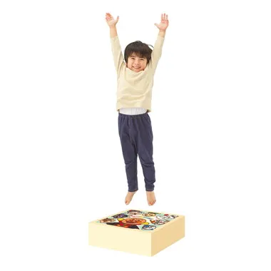 アンパンマン やわらかぴょんぴょんジャンプ
